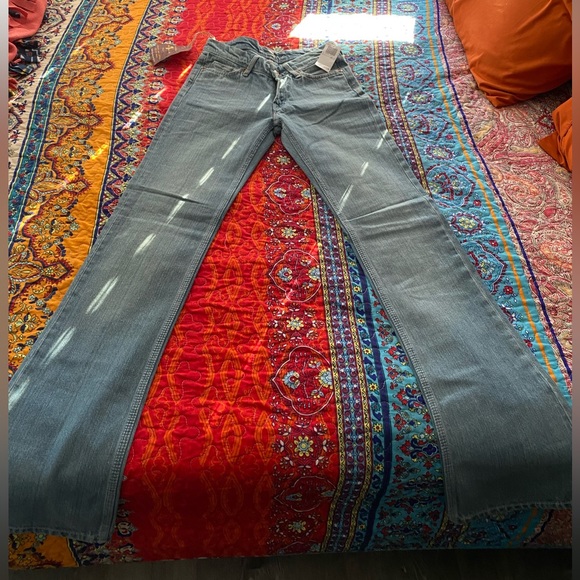 7 For All Mankind Size: 27 - Picture 2 of 5